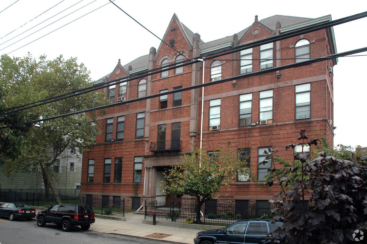 Foto del edificio - Resurrection House