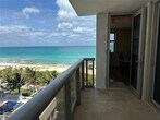 Foto principal - 6039 Collins Ave