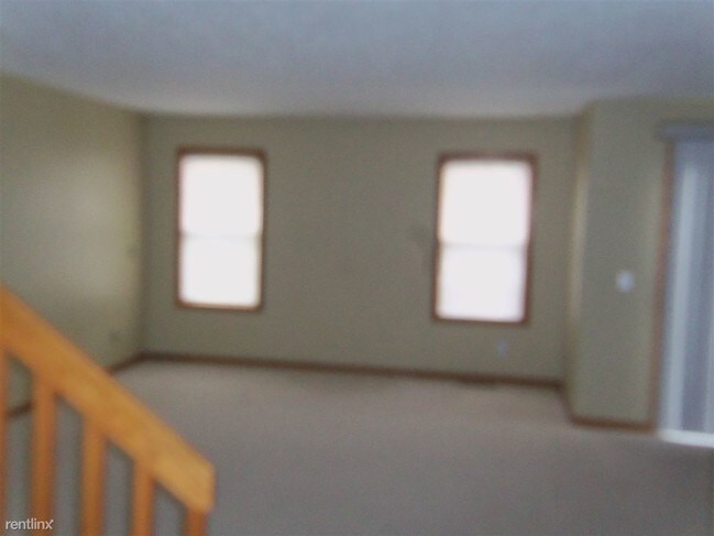 Fotografía del edificio - 2441 S Wild Blossom Ct