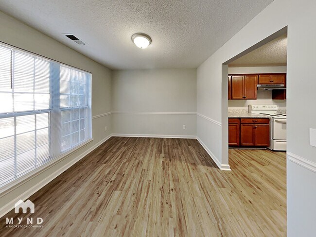 Foto del edificio - 75 Windward Dr