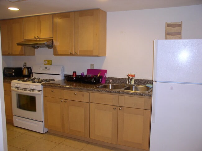 Foto del edificio - 5215 21st Ave NE