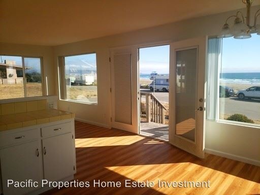 Building Photo - 3 br, 2 bath House - 101 Whidbey