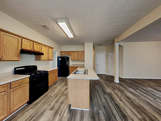 Building Photo - 3009 Boulder Creek Rd