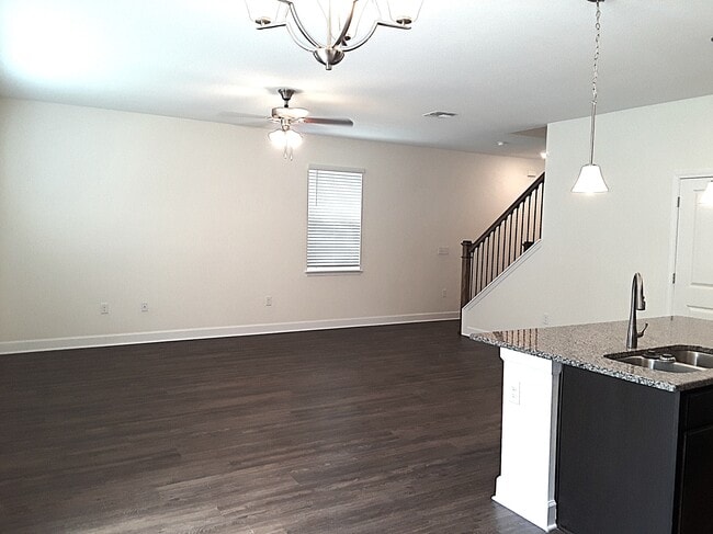 Building Photo - 4343 Reisswood Loop