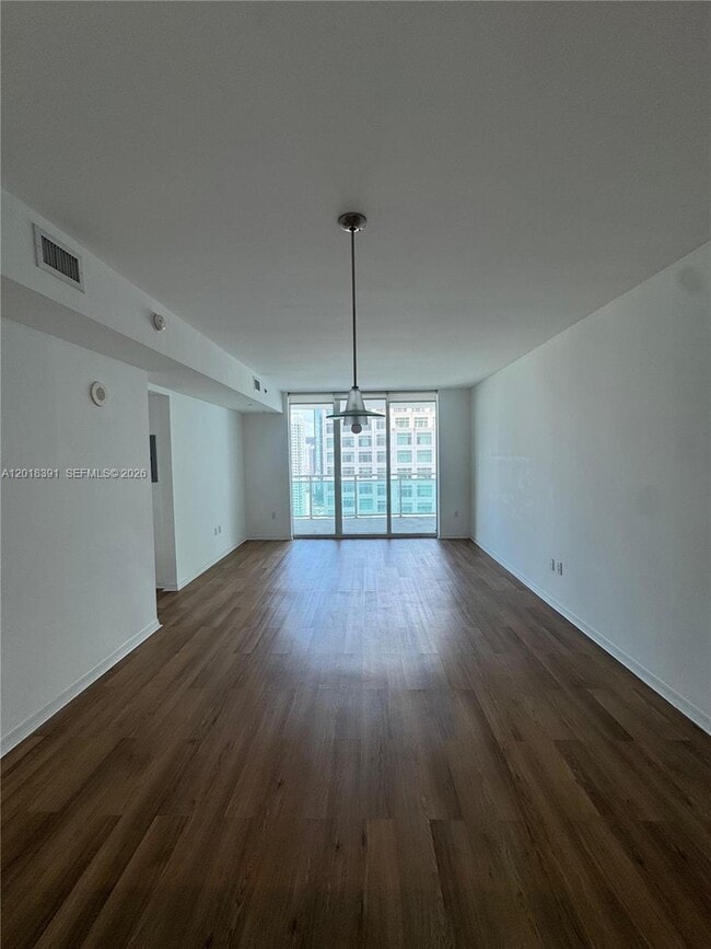 Building Photo - 951 Brickell Ave