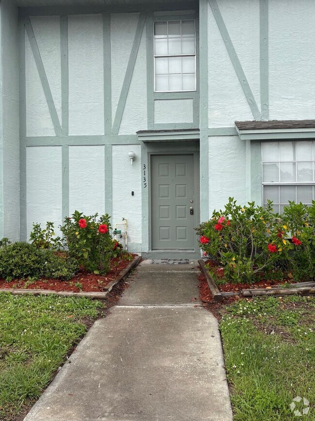 Building Photo - 3135 Hempstead Ave