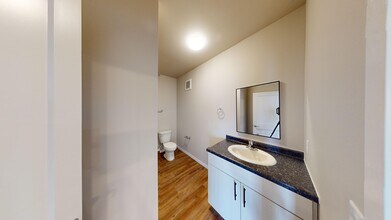 Bathroom - Marion Crossing Apartments