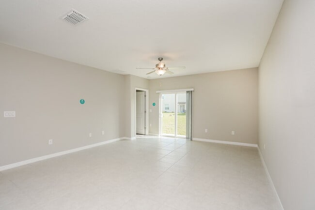 Building Photo - 17958 Beaming Rays Ln