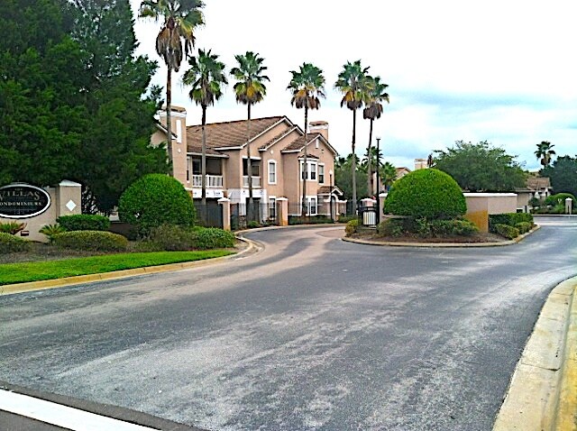 Foto del edificio - 18108 VILLA CREEK Dr
