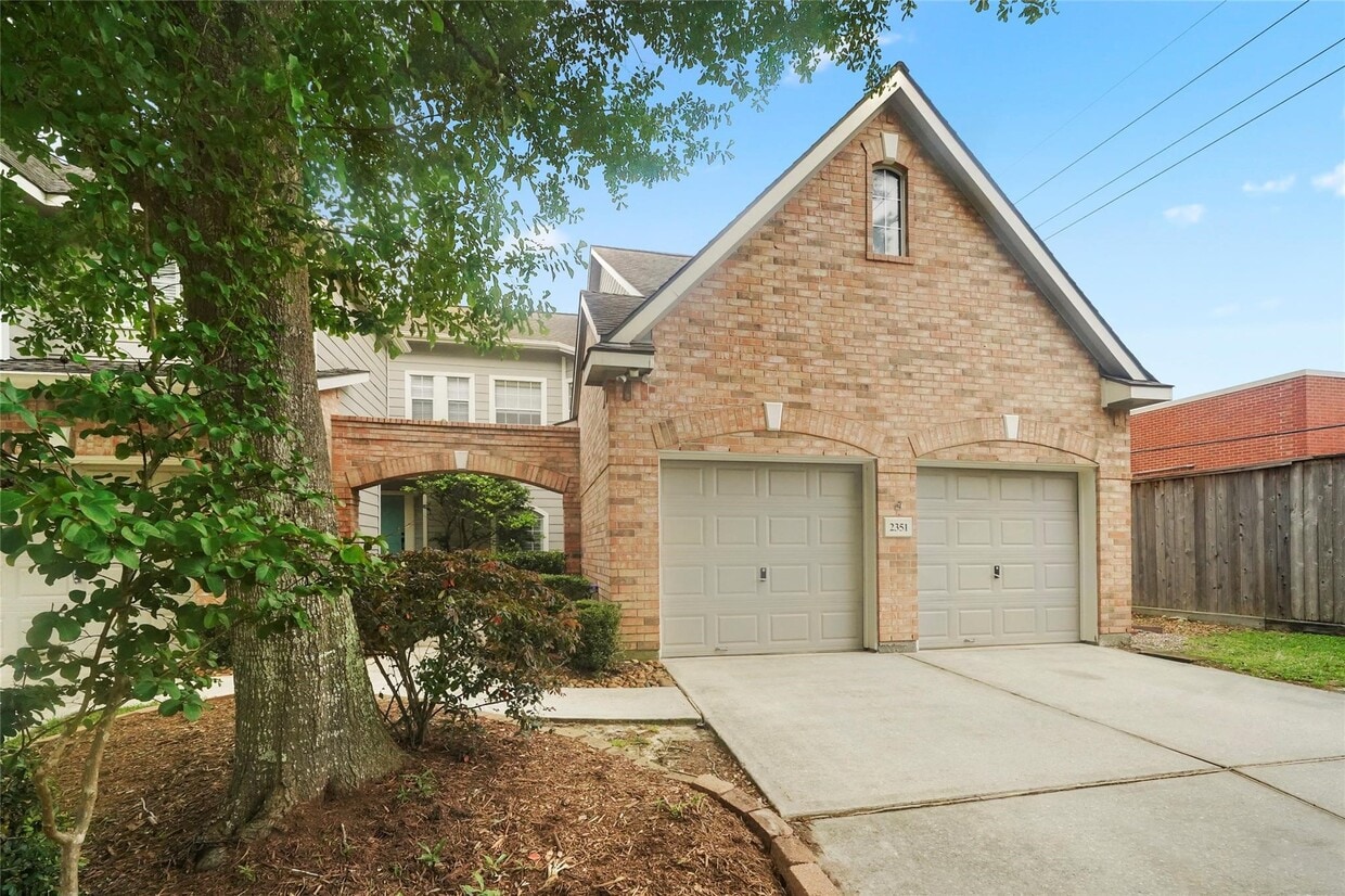Foto principal - 2351 Summit Way Ct
