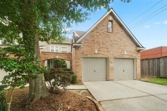 Building Photo - 2351 Summit Way Ct