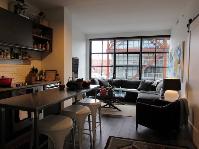 Foto del edificio - 2030 8th St NW