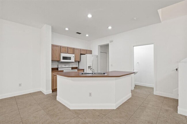 Foto del edificio - 7421 Arlington Grove Cir
