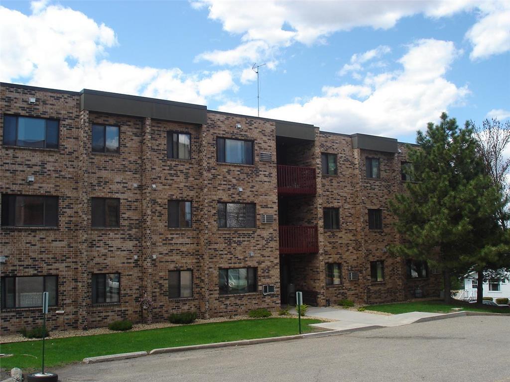 Foto principal - 201 S Minnesota St