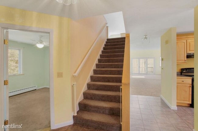 Building Photo - 4 br, 3 bath House - 31 Bradford Ln