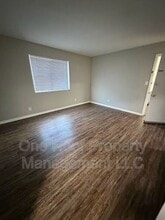 Building Photo - 636 N 31 St