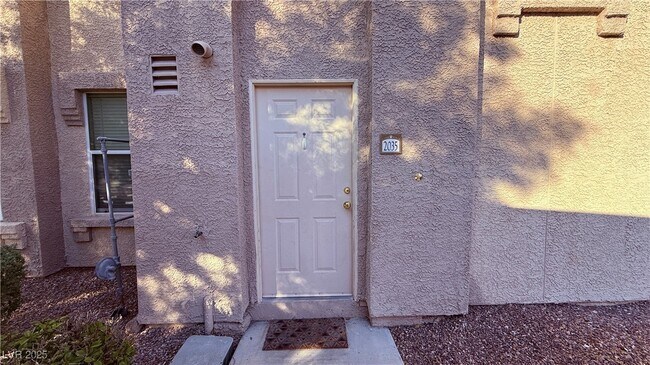 Foto del edificio - 10550 W Alexander Rd