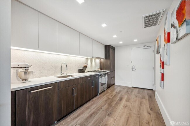 Foto del edificio - 1288 Howard St