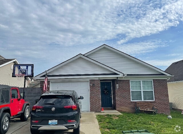 Building Photo - 112 Minuteman Dr