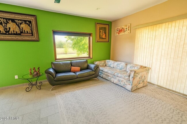 Foto del edificio - 8433 E Cactus Rd