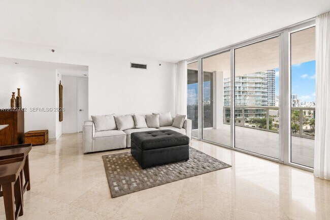 Foto del edificio - 400 Alton Rd