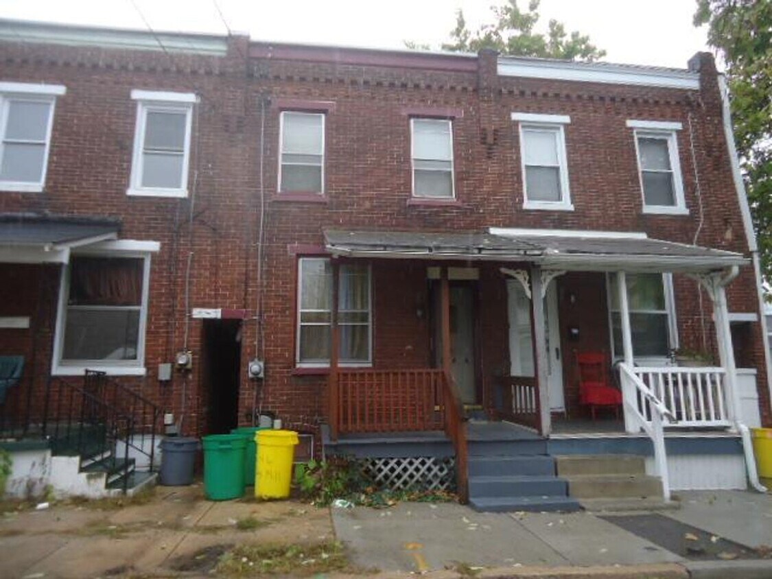 Primary Photo - 2 br, 1 bath House - 246 KINGS MILL ROAD
