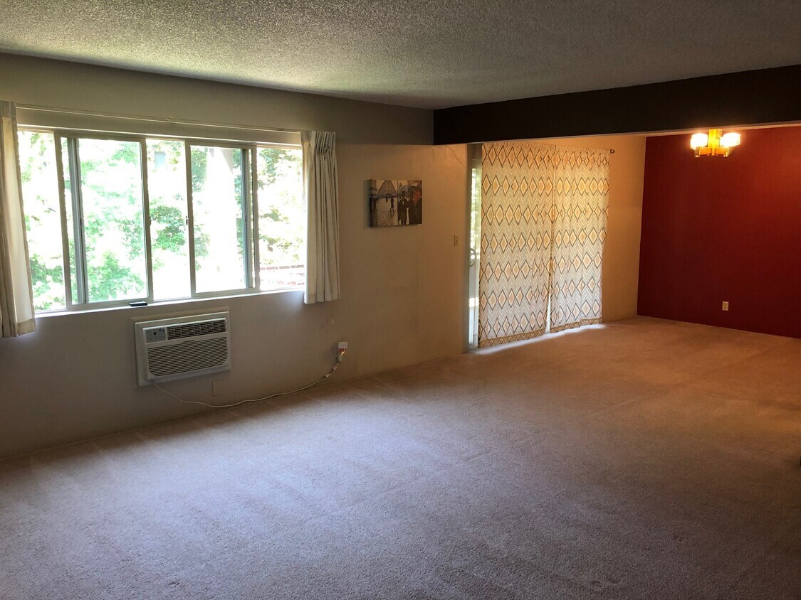 1220 NW State St, Pullman, WA 99163 Condo for Rent in Pullman, WA