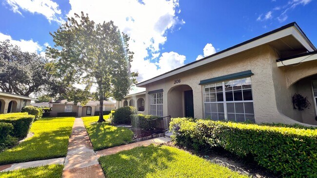 Building Photo - 208 Diamond Cove