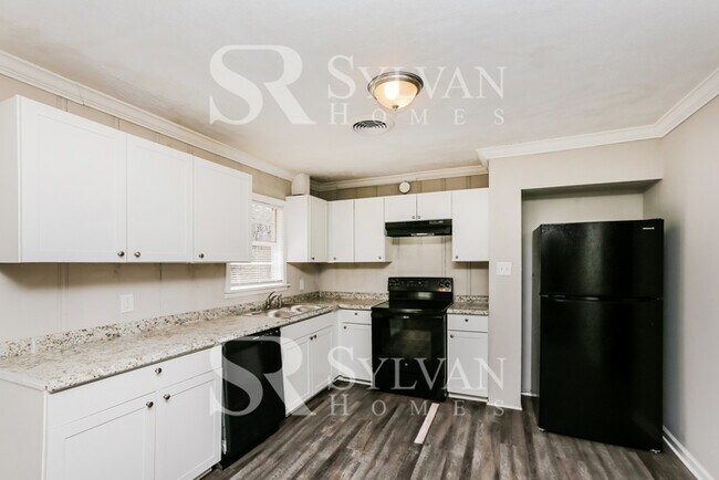 Foto del edificio - The living is easy in this 3 bedroom, 2 ba...