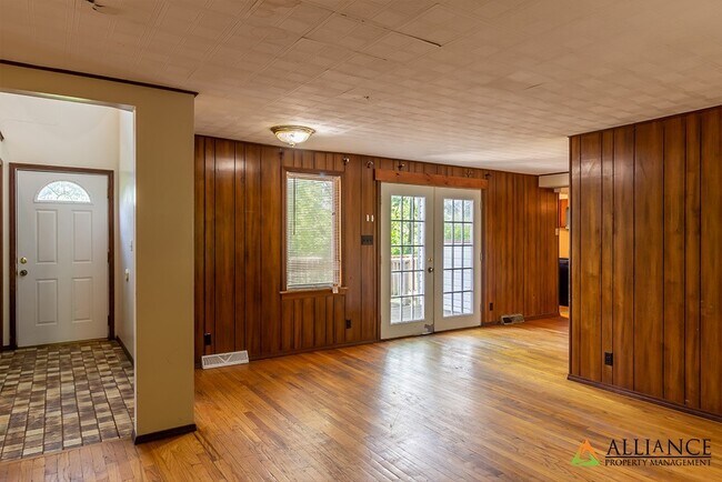 Foto del edificio - Enormous House!  ~ Washer & Dryer ~