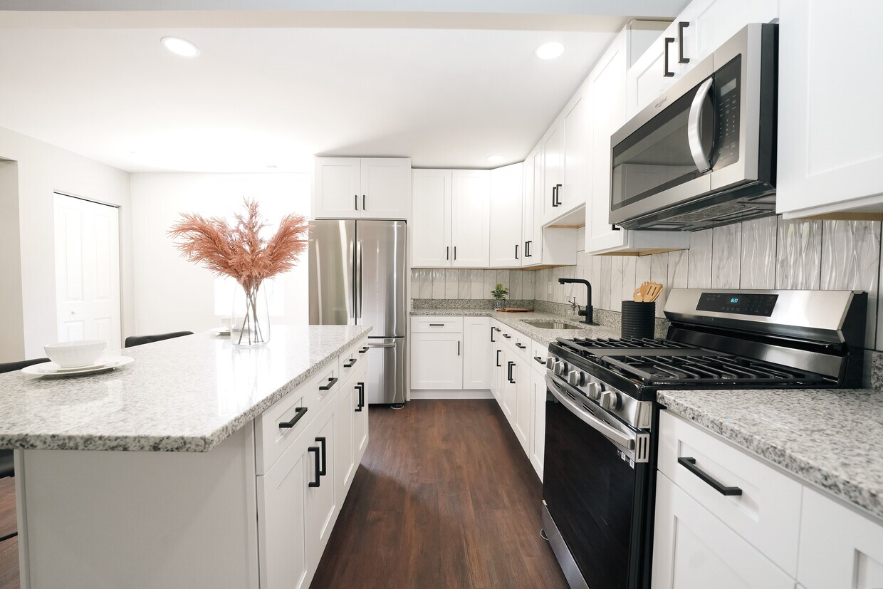 Foto principal - 202 N Hamilton Ave