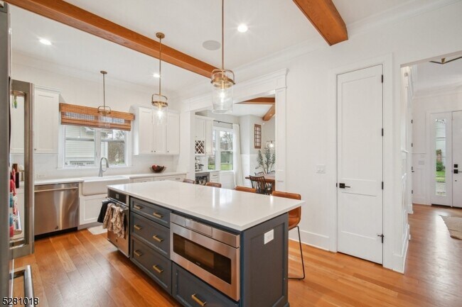 Foto del edificio - 201 Massachusetts St