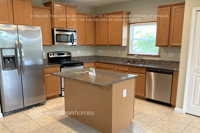 Foto del edificio - 1530 Corbett Ln