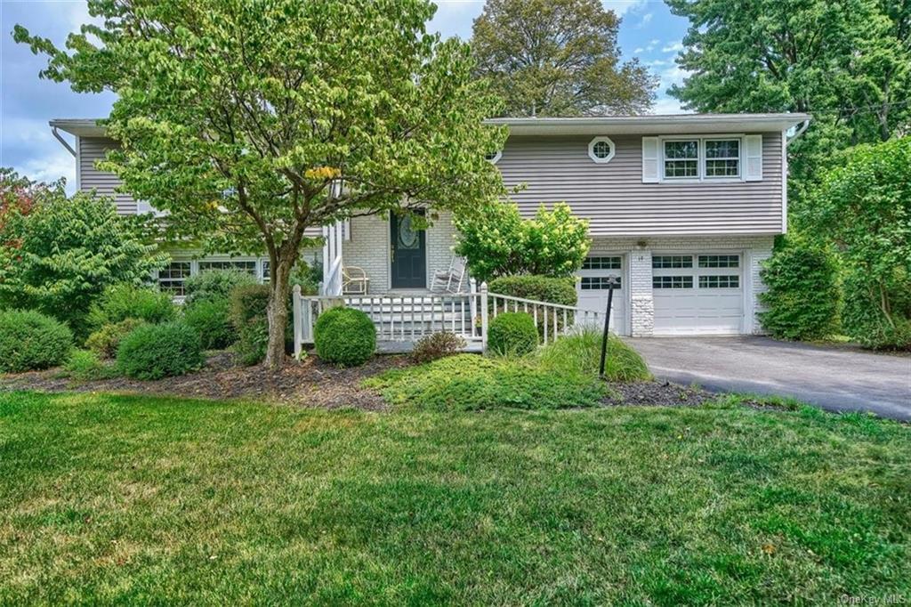 19 Briarwood Ave, Monroe, NY 10950 House Rental in Monroe, NY