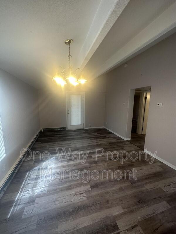 Foto del edificio - 320 S 3rd St