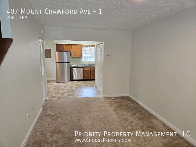 Foto del edificio - 407 Mt Crawford Ave