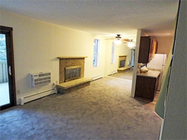 Foto del edificio - One Bedroom Condo Available For Rent in Bo...