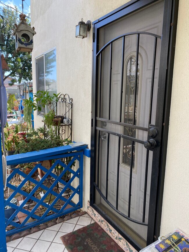 Front of the unit - 25616 January Dr