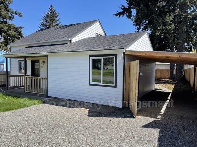 Photo - 202 NE 92nd Pl House