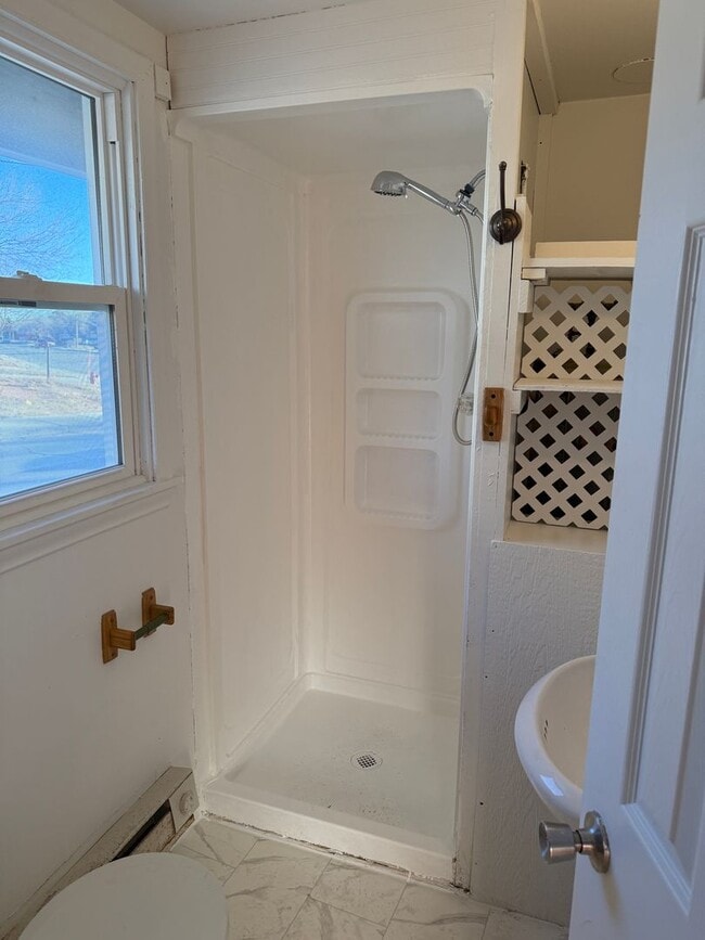 Foto del edificio - Studio House close to Canyon Lake.