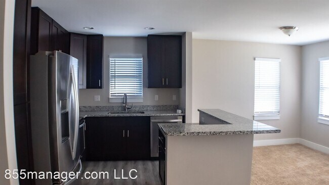 Building Photo - 3 br, 3 bath House - 115 Whispering Pines Dr