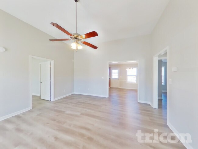 Foto del edificio - 9021 Macbeth Dr