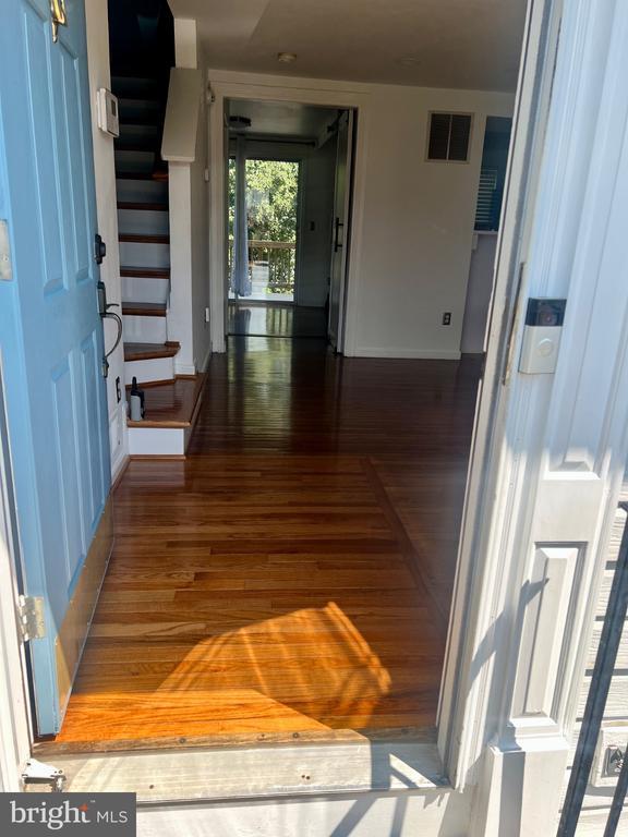 Foto del edificio - 16851 Toms River Loop