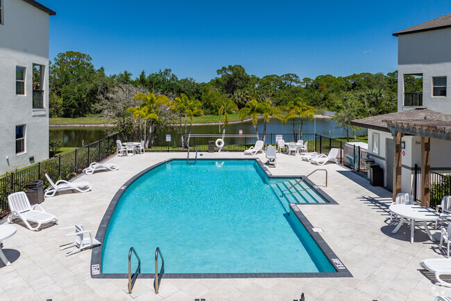 5653-5669 Mercado Dr Port Richey, FL - Avila Bay
