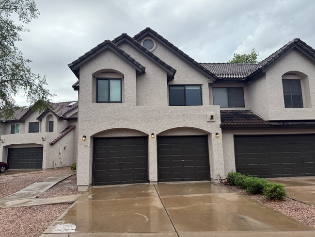 Building Photo - 425 S Seawynds Blvd