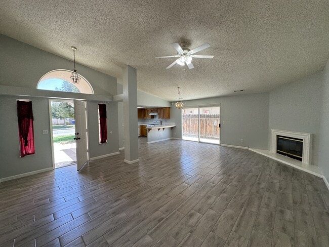 Foto del edificio - 612 Calle Orlando