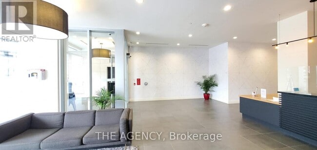 Building Photo - 2520 Eglinton Ave W