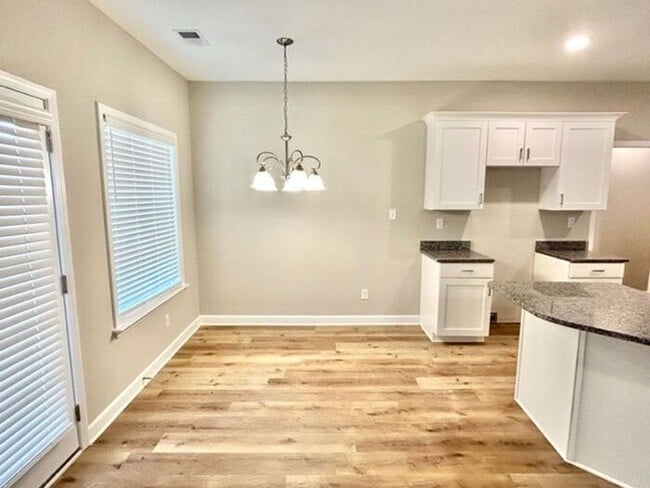 Building Photo - Now Leasing in Millington @ Winstone. 4-Be...