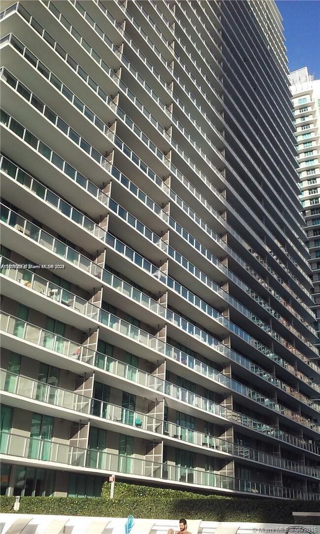 Foto del edificio - 1111 SW 1st Ave