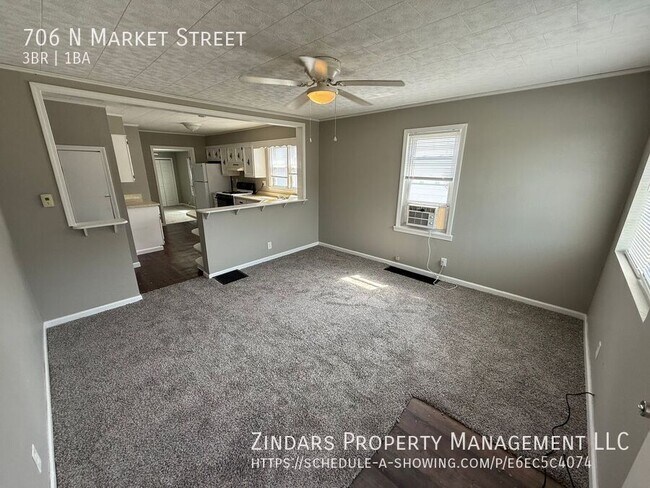 Foto del edificio - 706 N Market St
